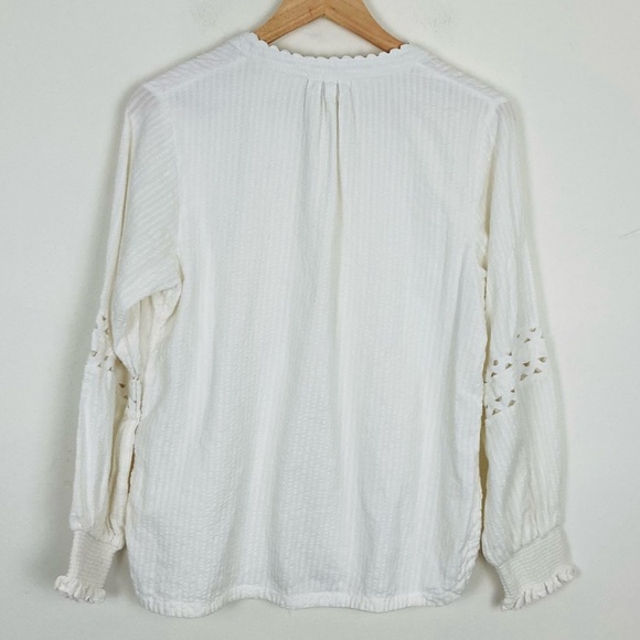 Rungolee white / cream seersucker Phoebe blouse. Ric rac and ruffle details. S - Picture 2 of 6